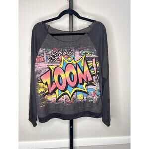 Cleo Zoom Long Sleeve Scoop Neck Graphic T-Shrit Gray Women's Size Medium NWOT